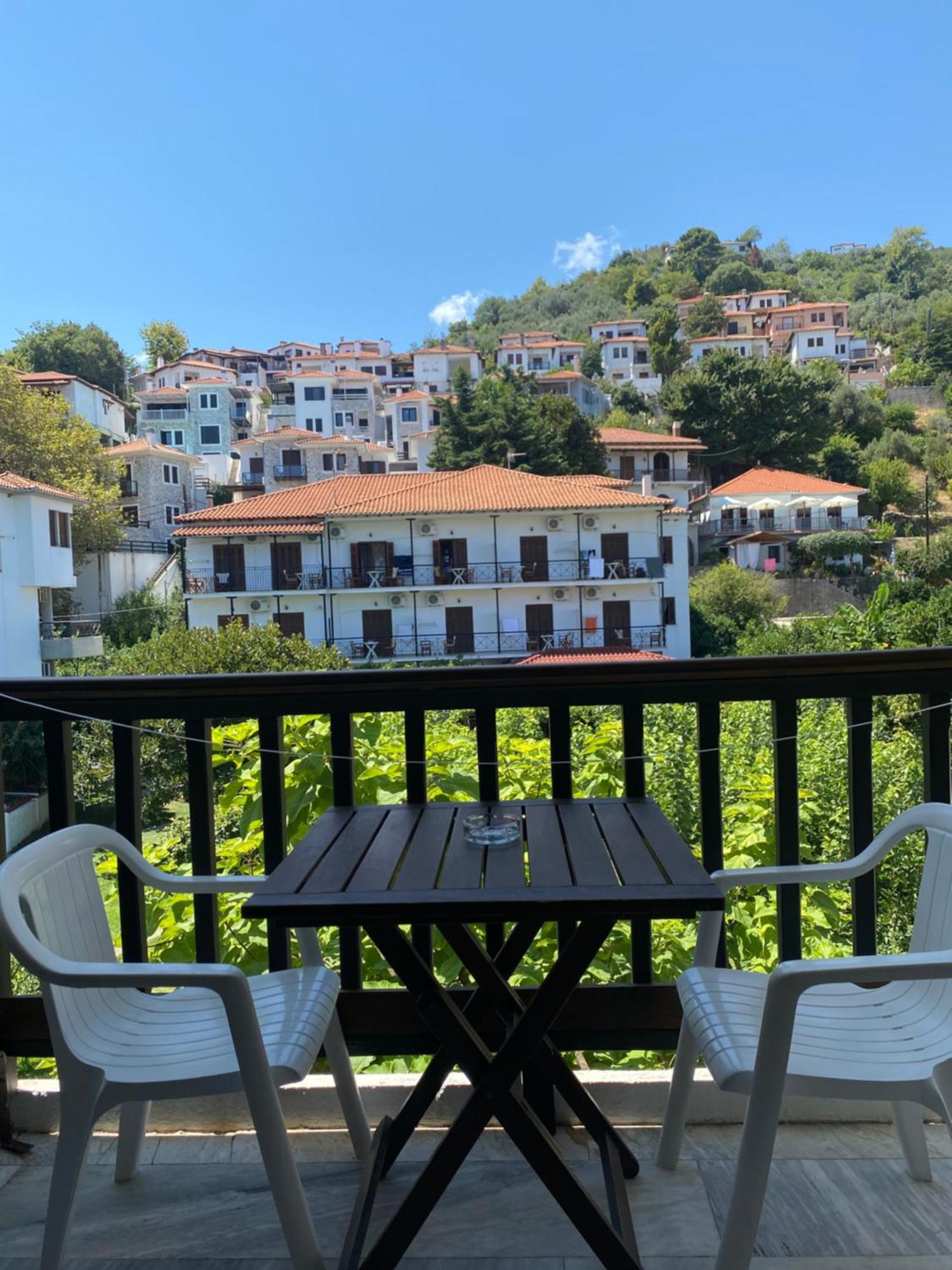 Zefiros Hotel Agios Ioannis  Bagian luar foto