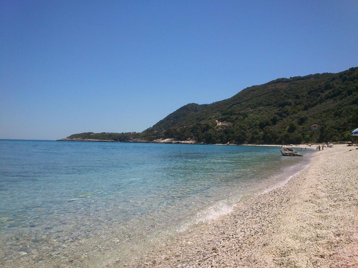 Zefiros Hotel Agios Ioannis  Bagian luar foto